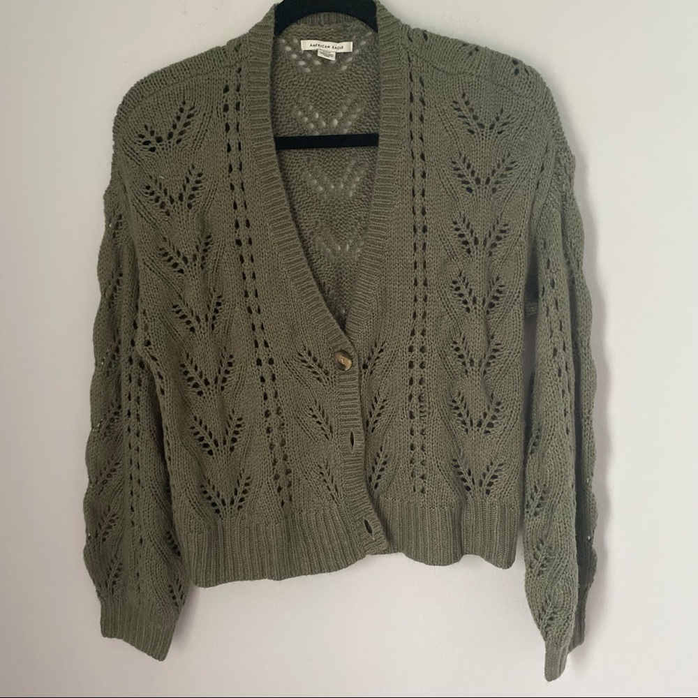American Eagle Long Sleeve Knit Crochet Olive Green Cropped Baggy Cardigan